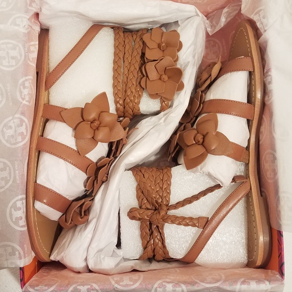 🆕️TORY BURCH "BLOSSOM" LEATHER GLADIATOR SANDALS - Picture 3 of 8